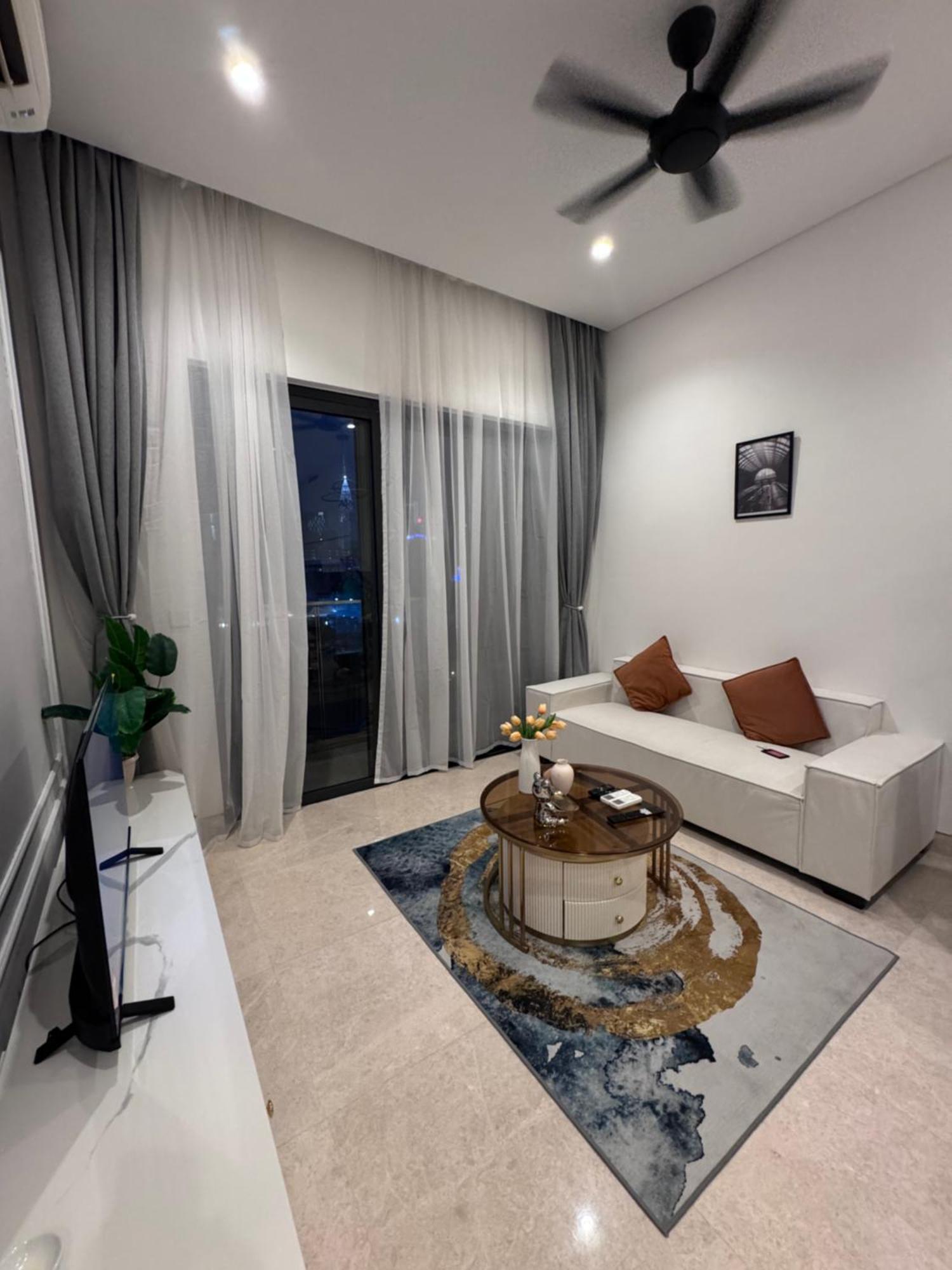 Infinity Pool Suite Bukit Bintang Lalaport Bbcc Kuala Lumpur Exterior foto